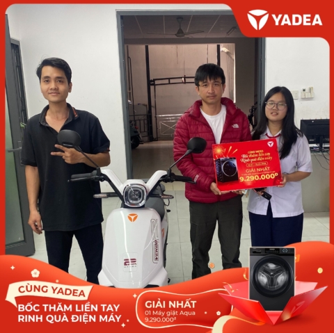 Lộc xuân gõ cửa – Nhiều khách hàng YADEA may mắn nhận quà điện máy AQUA giá trị