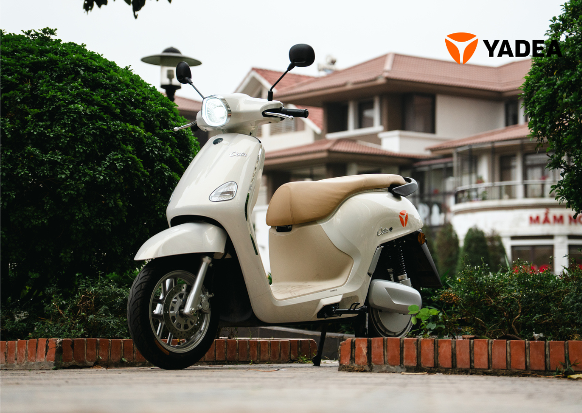 Đánh giá Yadea Osta Xe máy điện dễ dùng nhưng còn điểm cần cải thiện để thuận tiện hơn Đánh giá Yadea Osta: Xe máy điện dễ dùng nhưng còn điểm cần cải thiện để thuận tiện hơn