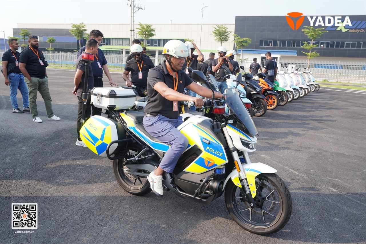 Yadea Việt Nam nồng nhiệt chào đón đoàn Yadea Sri Lanka đến thăm và làm việc